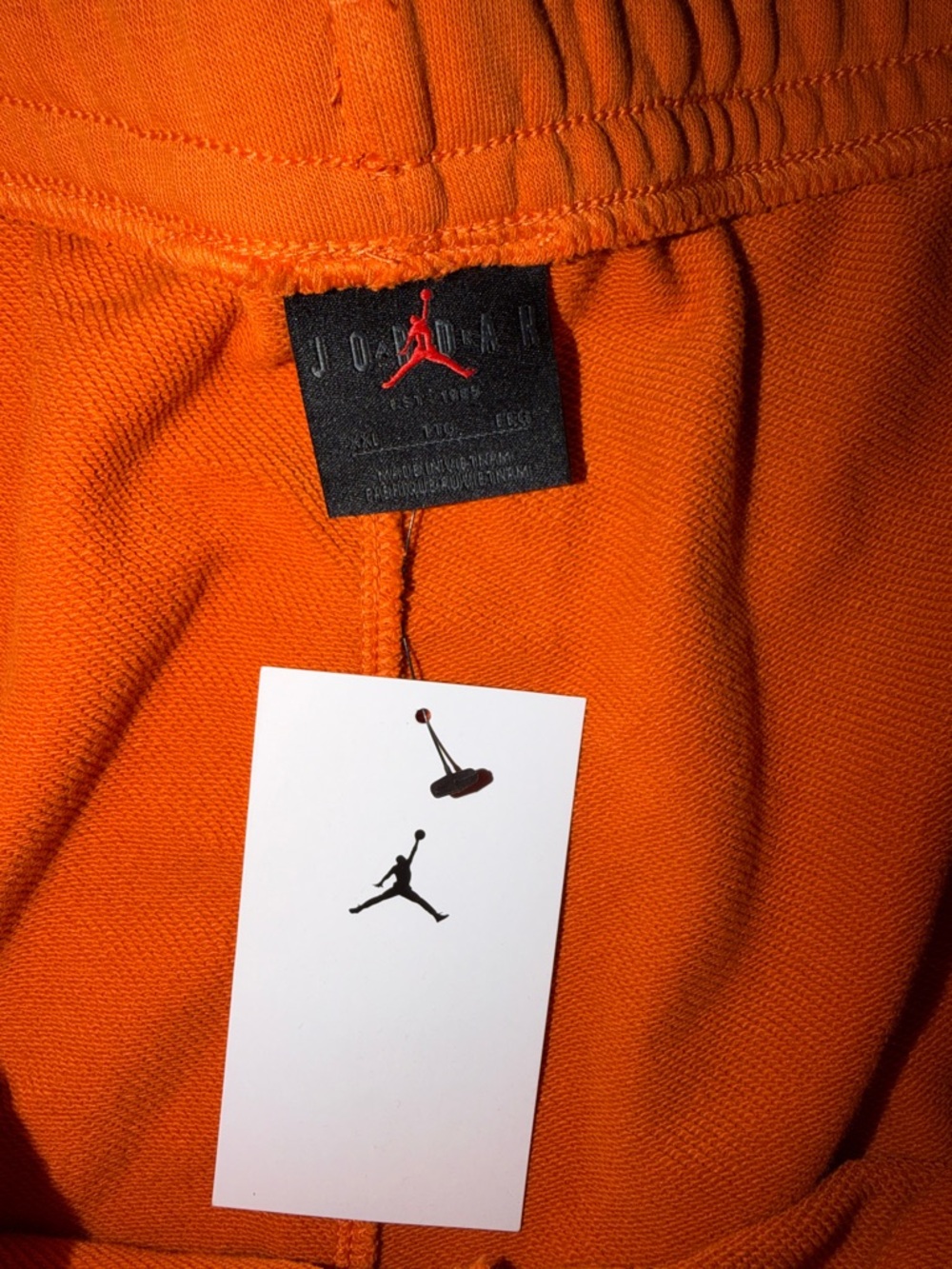 NWT Jordan Men’s Bright Orange Athletic Shorts size XXL - Picture 4 of 9